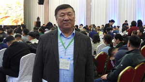 З.Батчулуун: Хаврын тариалалт эхлэх гээд байдаг, өнгөрсөн жилийн урамшууллаа аваагүй л байна